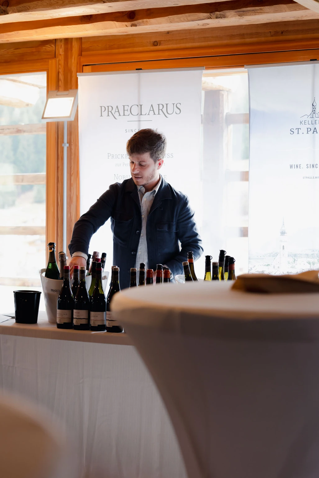 87220b_263d1dd22beb44888033804c60b43437~mv2