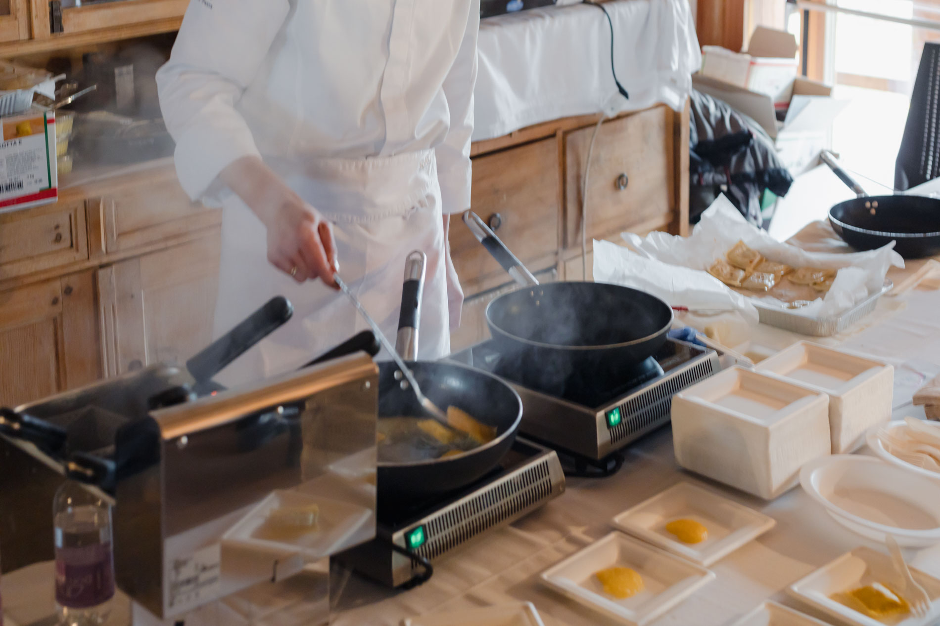 87220b_71afe224ea9546ca86797436a7a19e5c~mv2