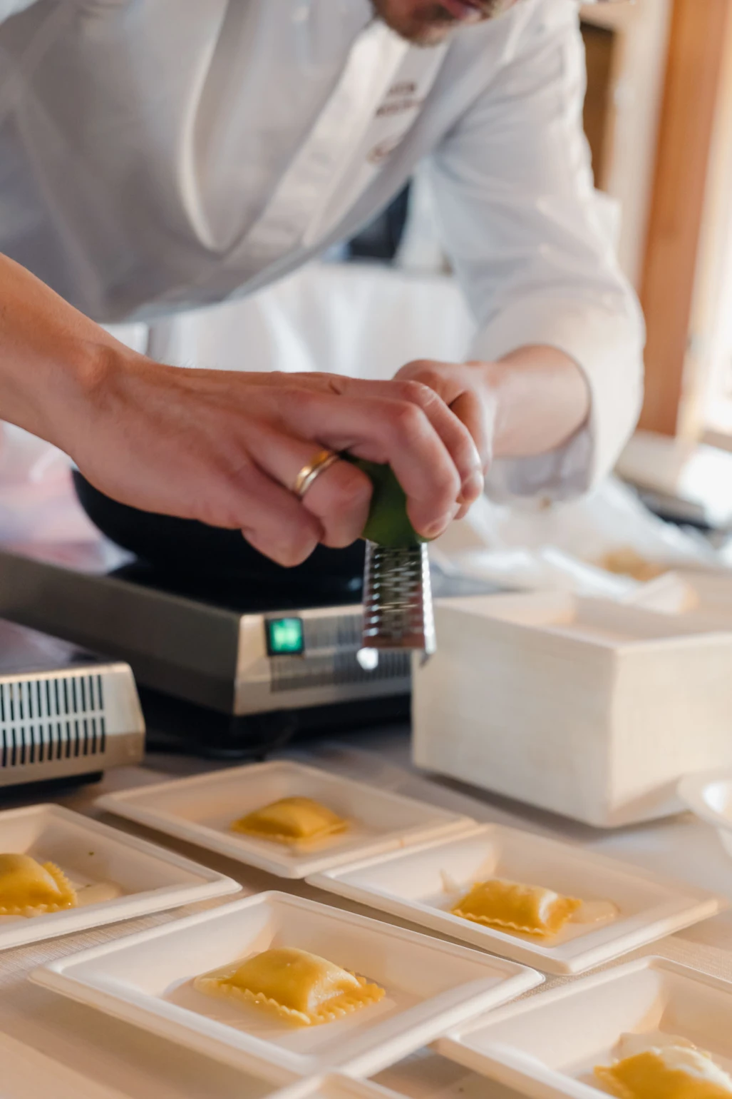 87220b_f1ca6aa23f2e4921851886e7d05f7ae8~mv2